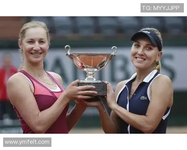 南京足球队的崛起之路：从默默无闻到邀请赛的耀眼表现